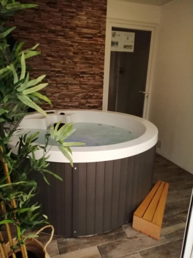 Villa Bord De Mer Avec Piscine Et Jacuzzi Pénestin 外观 照片